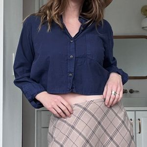 Cropped button up